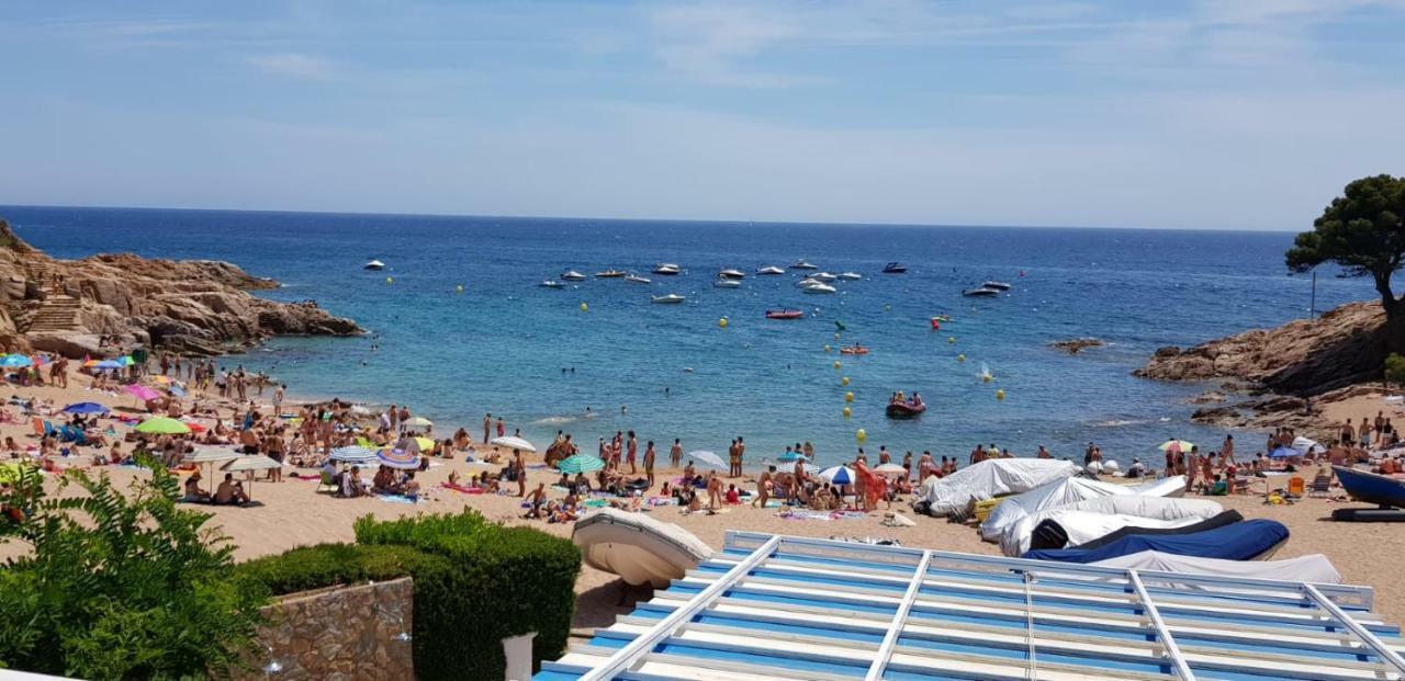 Cala Salions, Chalana I Apartman Girona Kültér fotó